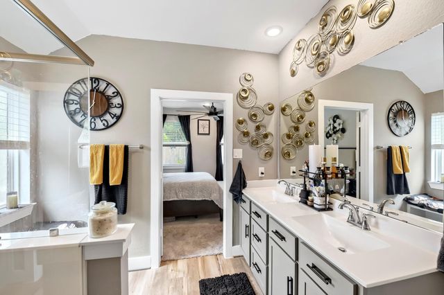 1138 Kinsey Wilderness Lane, Conroe, TX 77301