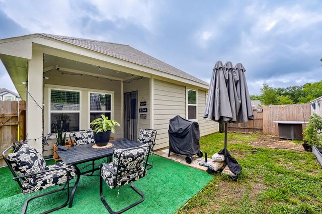 1138 Kinsey Wilderness Lane, Conroe, TX 77301