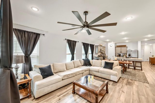 1138 Kinsey Wilderness Lane, Conroe, TX 77301