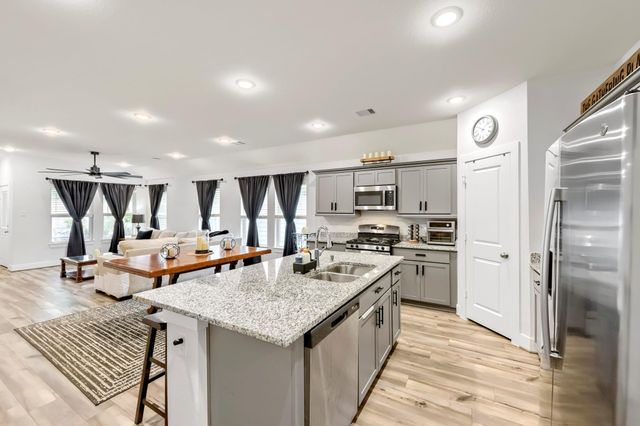 1138 Kinsey Wilderness Lane, Conroe, TX 77301