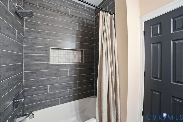 421 N 31st St, Richmond, VA 23223