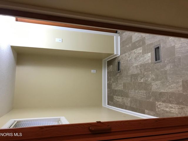 510 E Lehr Avenue, Ada, OH 45810