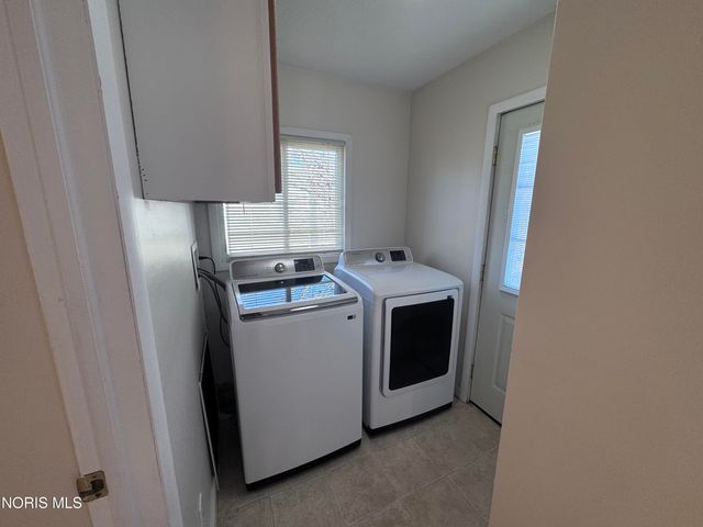 510 E Lehr Avenue, Ada, OH 45810