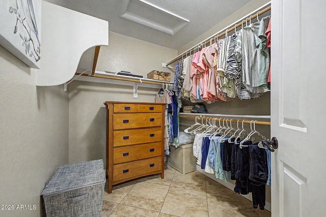 9117 W TONTO Lane, Peoria, AZ 85382