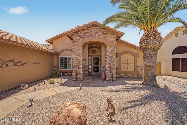 9117 W TONTO Lane, Peoria, AZ 85382