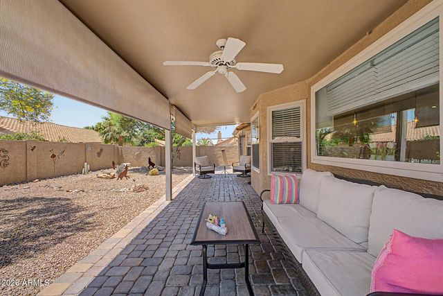 9117 W TONTO Lane, Peoria, AZ 85382