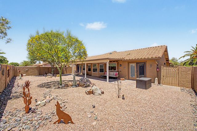 9117 W TONTO Lane, Peoria, AZ 85382
