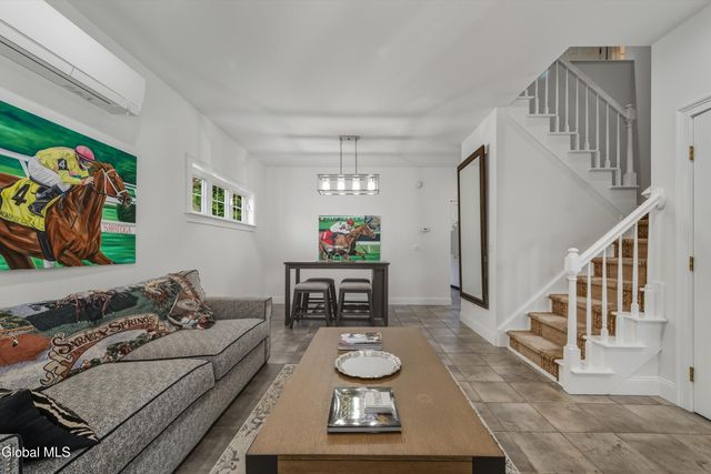 15 Thoroughbred Drive, Saratoga Springs, NY 12866