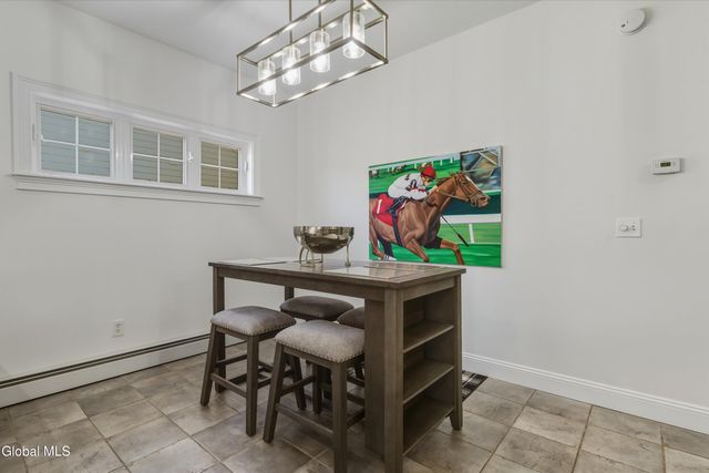 15 Thoroughbred Drive, Saratoga Springs, NY 12866