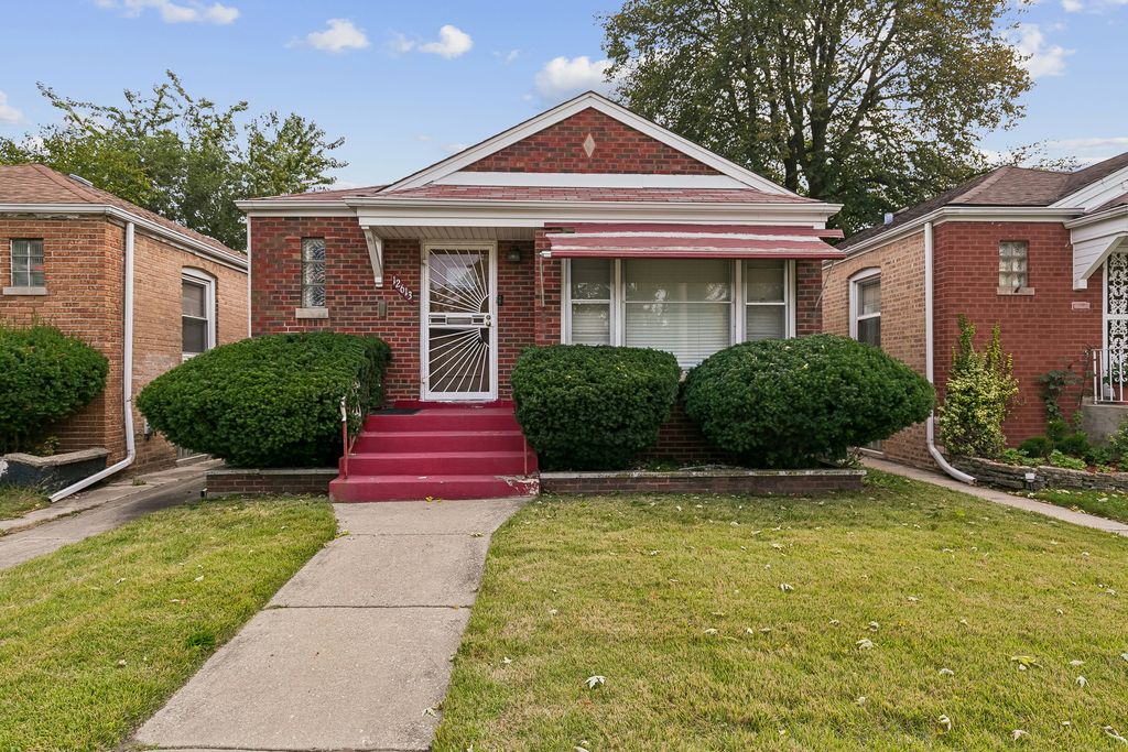 12613 S Throop Street, Calumet Park, IL 60827 — exterior