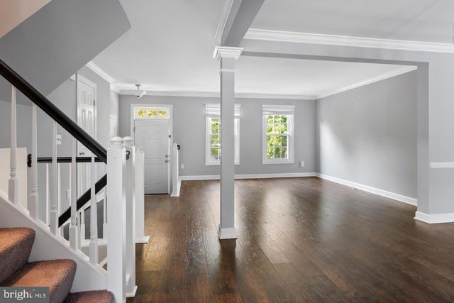 7439 HEATHERFIELD LN, Alexandria, VA 22315