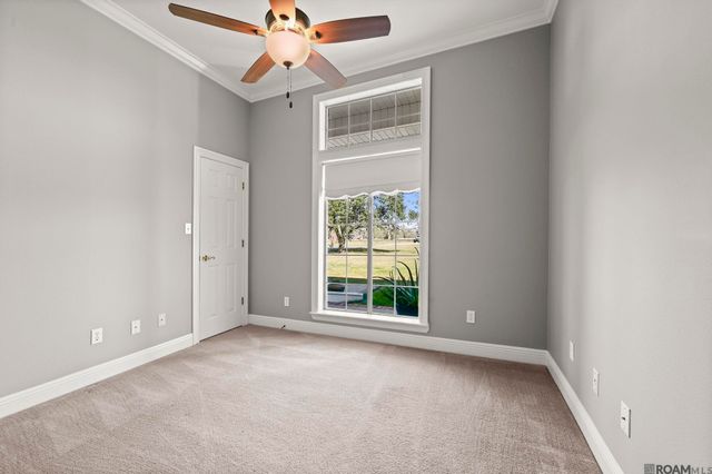 42321 La Hwy 30, Gonzales, LA 70737