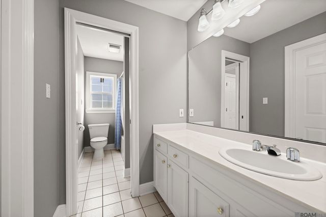 42321 La Hwy 30, Gonzales, LA 70737