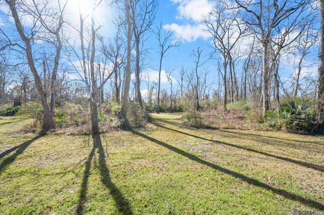 42321 La Hwy 30, Gonzales, LA 70737