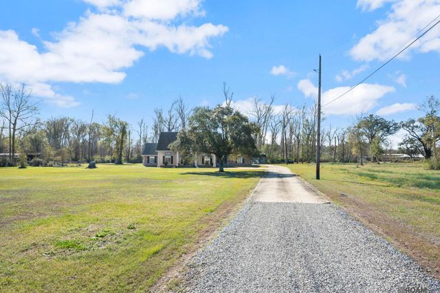 42321 La Hwy 30, Gonzales, LA 70737