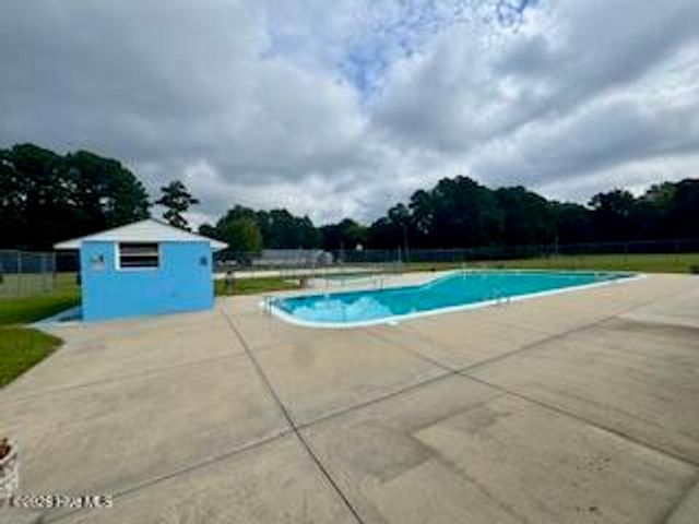 50 & 51 Chestnut Street, Hertford, NC 27944