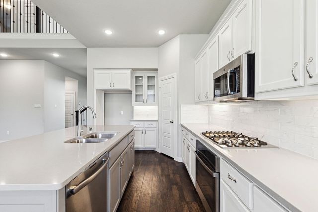 1305 E Swan Trail, Argyle, TX 76226