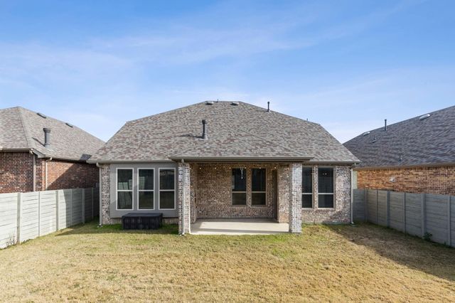 1305 E Swan Trail, Argyle, TX 76226
