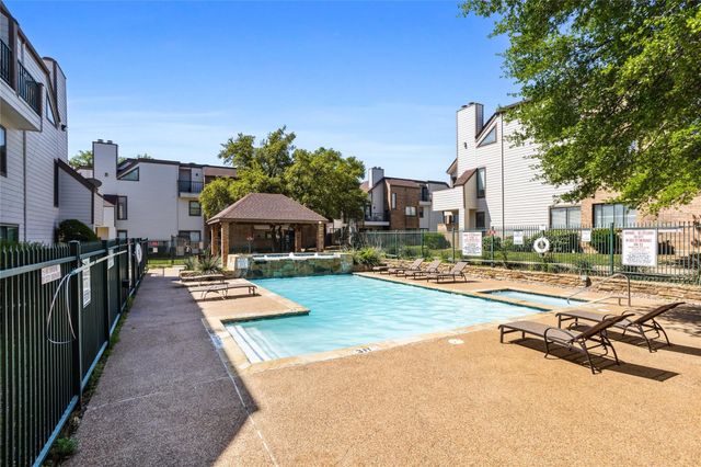 2314 Bamboo Drive I203, Arlington, TX 76006