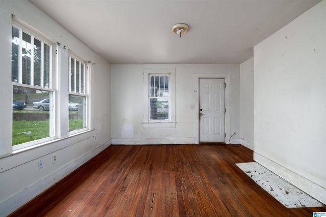 1216 WAVERLY STREET, Tarrant, AL 35217