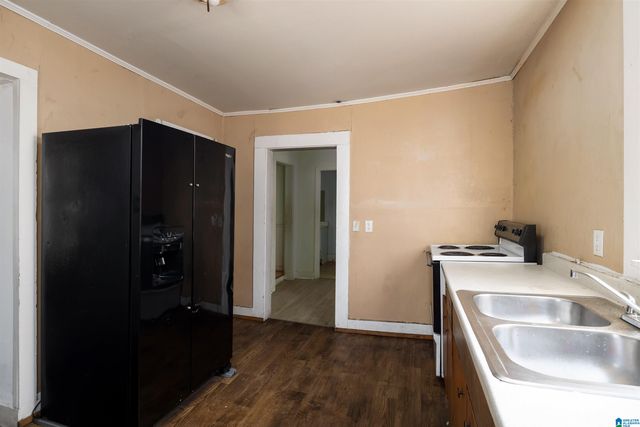 1216 WAVERLY STREET, Tarrant, AL 35217