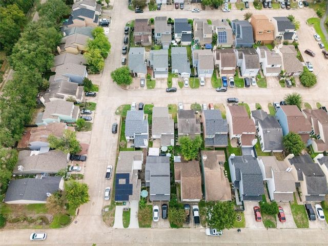 10327 Gladewood Drive, Houston, TX 77041