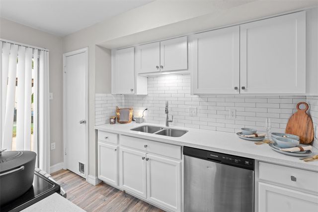 10327 Gladewood Drive, Houston, TX 77041