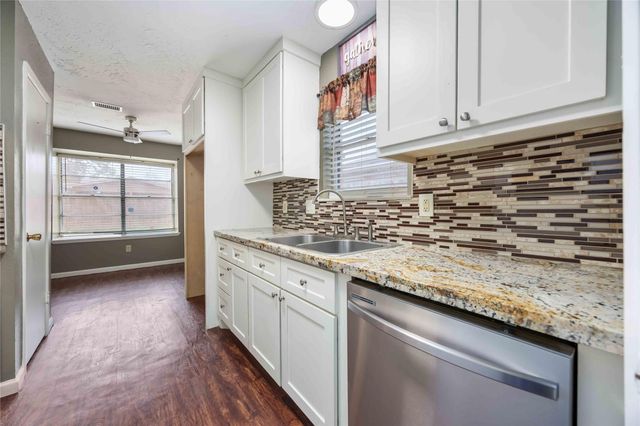9707 Rapid River Lane, Houston, TX 77086