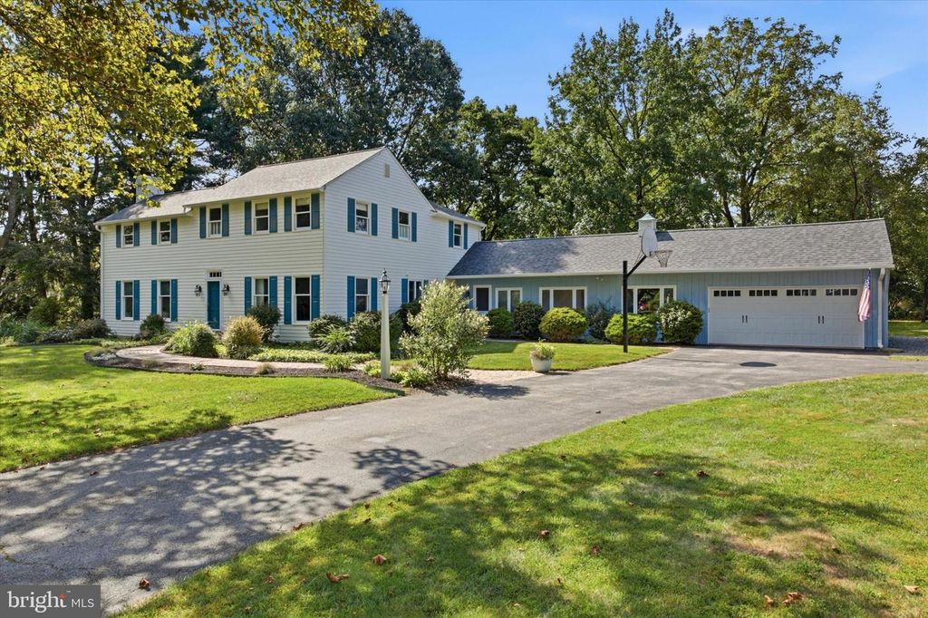 4 GINGERWOOD RD, MALVERN, PA 19355 — photo 2
