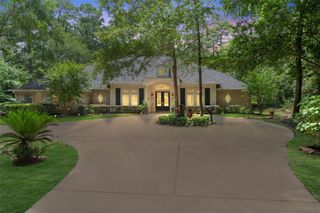 7417 Teaswood Drive, Conroe, TX 77304