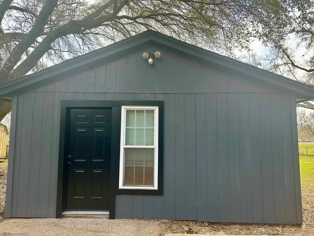 209 Chestnut, Van, TX 75790