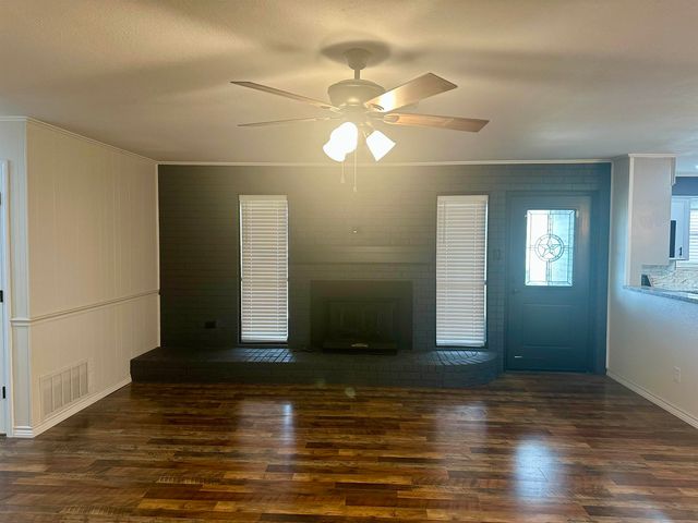 209 Chestnut, Van, TX 75790