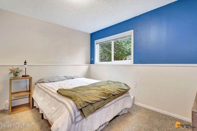 4931 E 5th Avenue, Anchorage, AK 99508