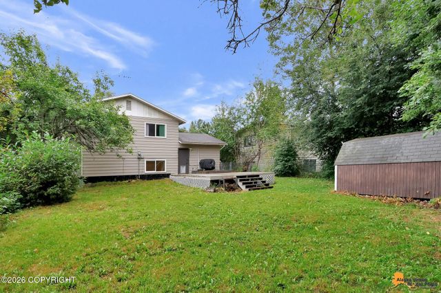 4931 E 5th Avenue, Anchorage, AK 99508