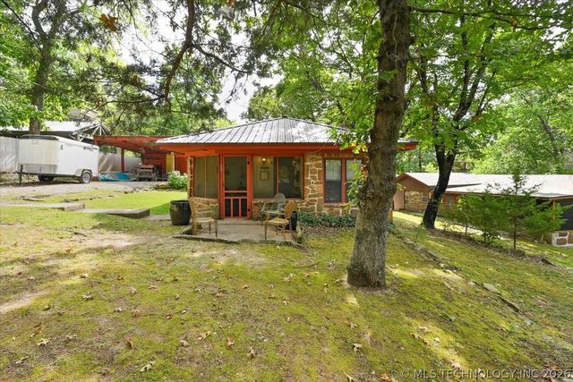 58 Oak Street, Locust Grove, OK 74352