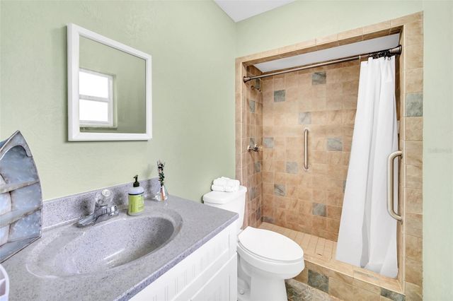 5 SE OCALE WAY, Summerfield, FL 34491