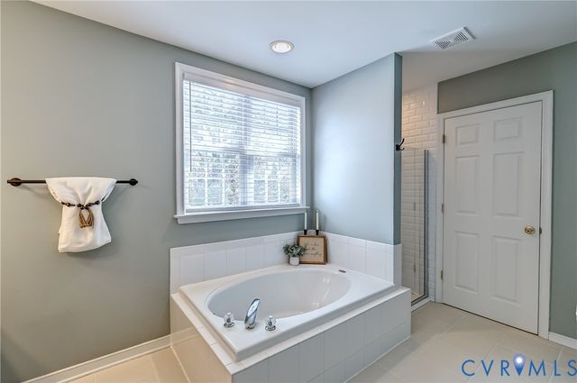 5611 Bosworth Ct, Glen Allen, VA 23059