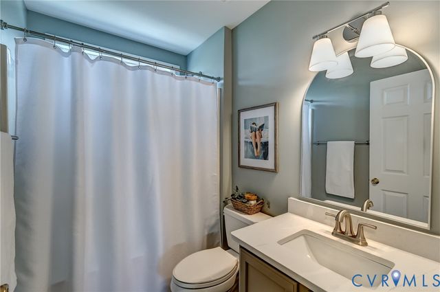 5611 Bosworth Ct, Glen Allen, VA 23059