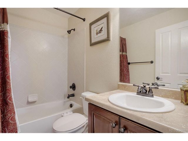 25332 E Indore Dr, Aurora, CO 80016