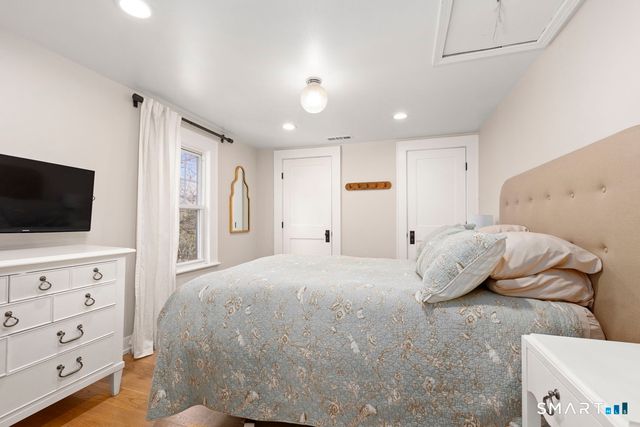 46 Devils Garden Road, Norwalk, CT 06854