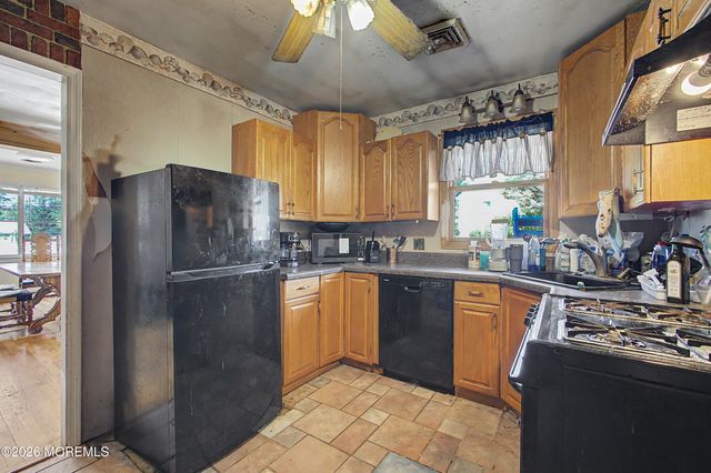 280 Delaware Drive, Brick, NJ 08723