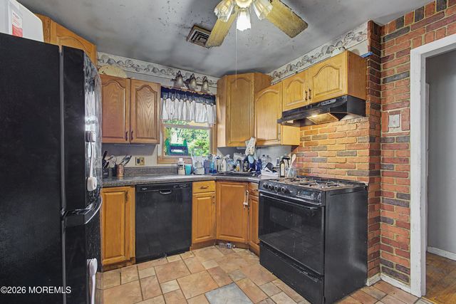 280 Delaware Drive, Brick, NJ 08723