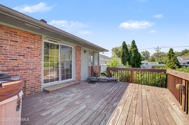 280 Delaware Drive, Brick, NJ 08723