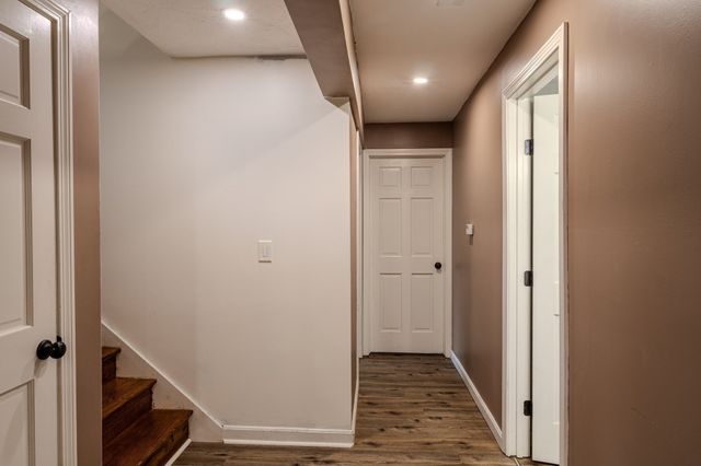 91 Wendell St, Athol, MA 01331