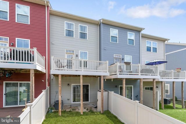 8108 DEWEY PL, Glen Burnie, MD 21060
