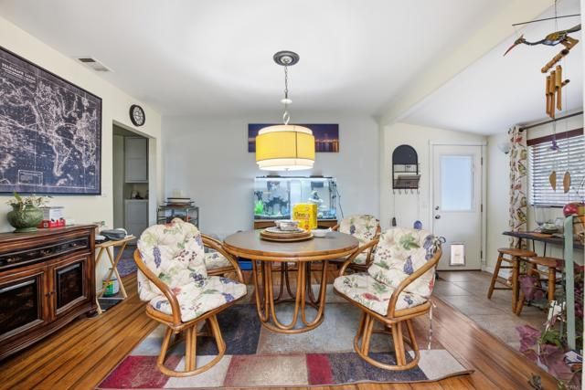 1650 N Broadway, Escondido, CA 92026