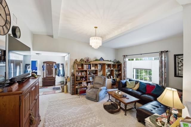 1650 N Broadway, Escondido, CA 92026