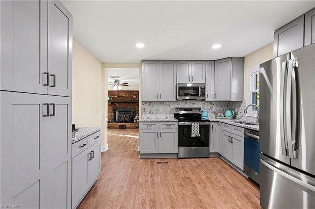 122 Old Fisher Ferry Road, Thomasville, NC 27360