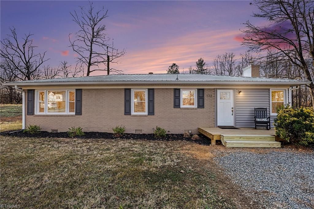 122 Old Fisher Ferry Road, Thomasville, NC 27360