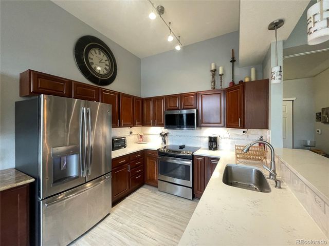 7931 W 55th Avenue 323, Arvada, CO 80002